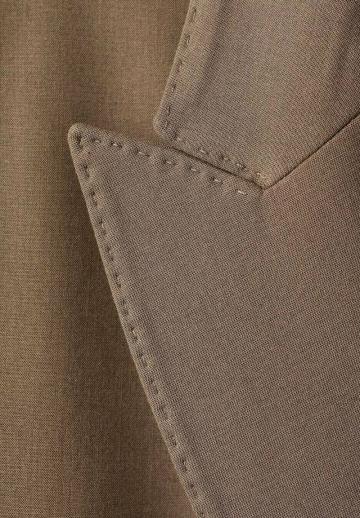 Короткое пальто