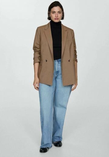 Блейзер с накладными карманами