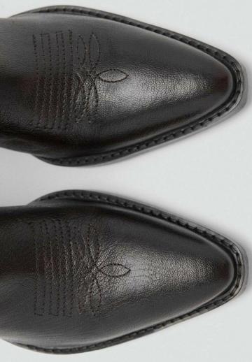 Ковбойские сапоги