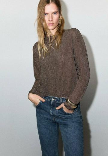 Клешеные джинсы