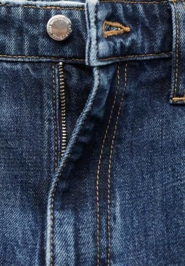 Клешеные джинсы