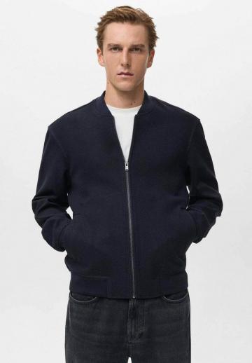 Куртка бомбер