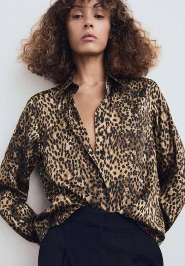 Атласная блузка