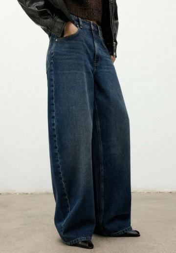 Свободные джинсы