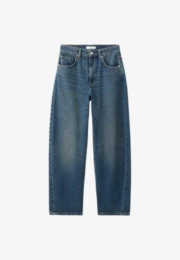 Свободные джинсы