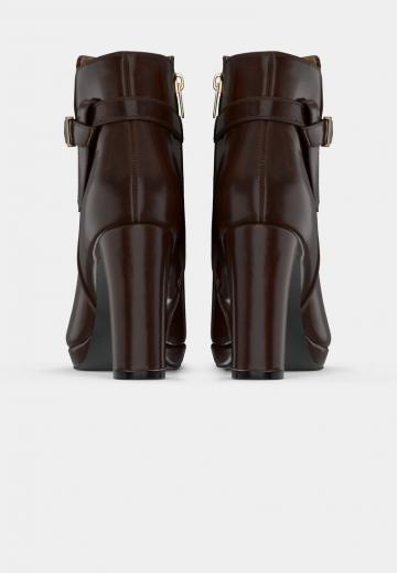 Полусапожки на высоком каблуке