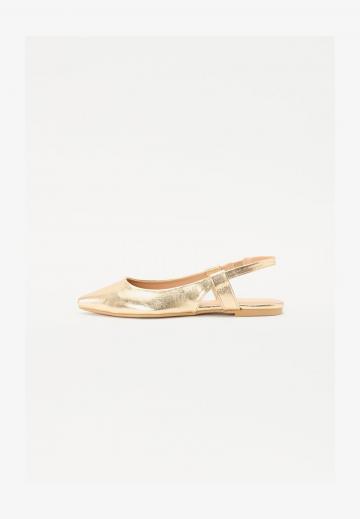 Гандбольные кроссовки