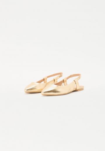 Гандбольные кроссовки