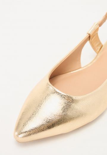 Гандбольные кроссовки