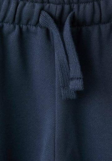 Спортивные штаны