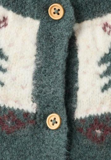 Вязаная кофта