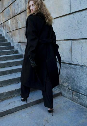 Шерстяное пальто