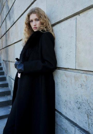 Шерстяное пальто