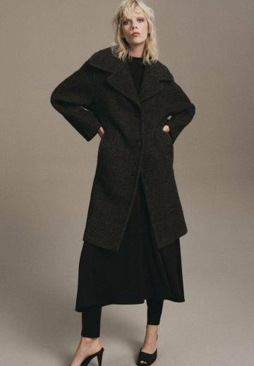 Короткое пальто