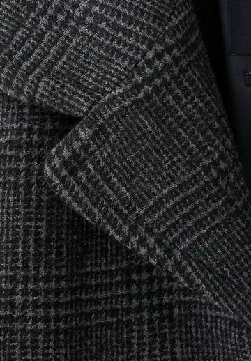 Короткое пальто