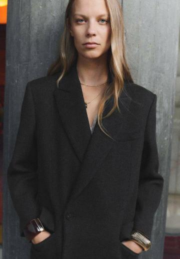 Шерстяное пальто