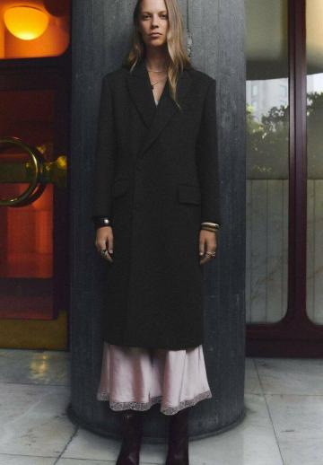 Шерстяное пальто