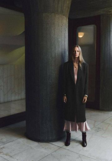 Шерстяное пальто