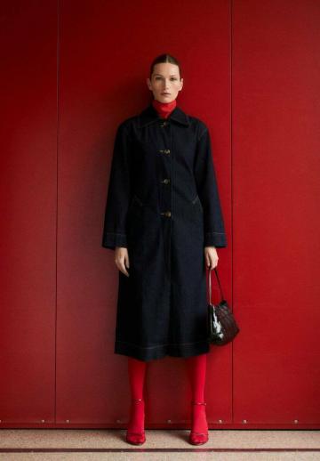 Шерстяное пальто