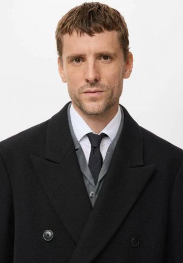 Шерстяное пальто