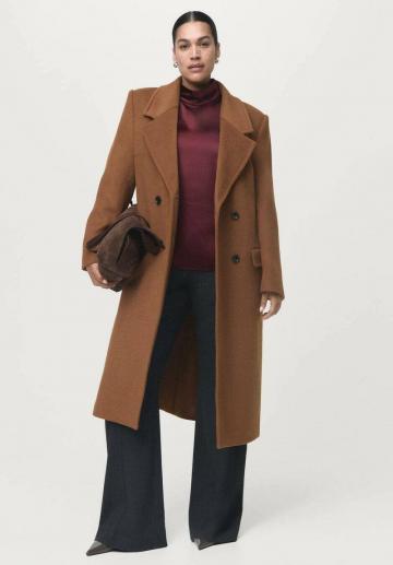 Шерстяное пальто