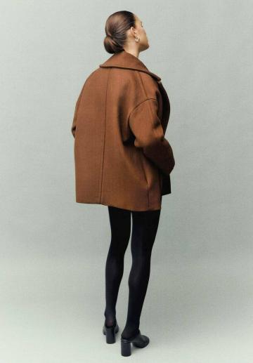 Короткое пальто