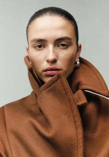 Короткое пальто