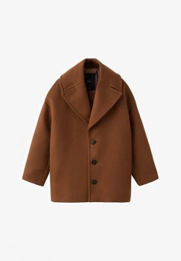 Короткое пальто