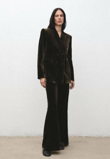 Короткое пальто