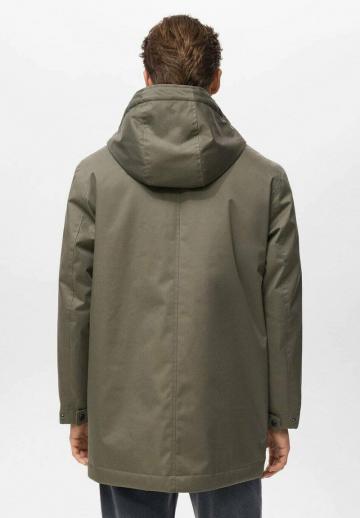 Короткое пальто