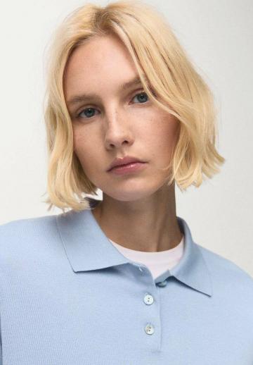 Пуловер с воротником поло