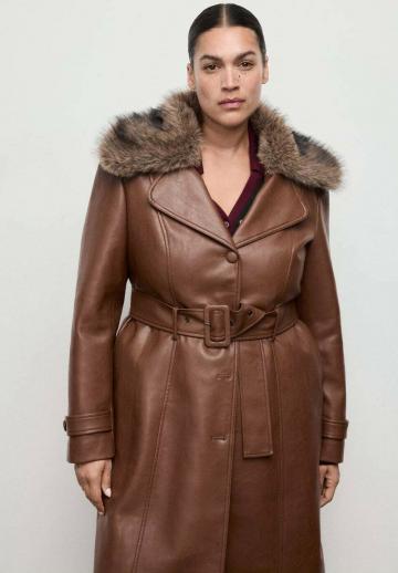 Пальто из искусственной кожи