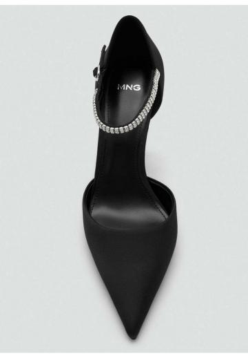 Туфли на высоком каблуке