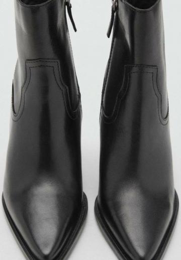 Полусапожки на высоком каблуке