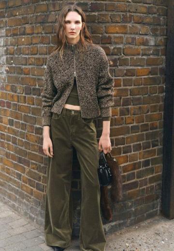 Вязаная кофта