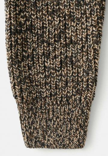 Вязаная кофта