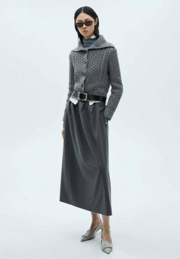 Вязаная кофта