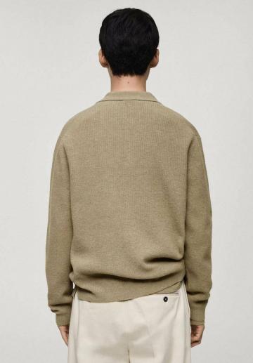 Вязаная кофта