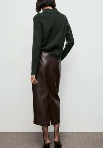 Пуловер с воротником поло