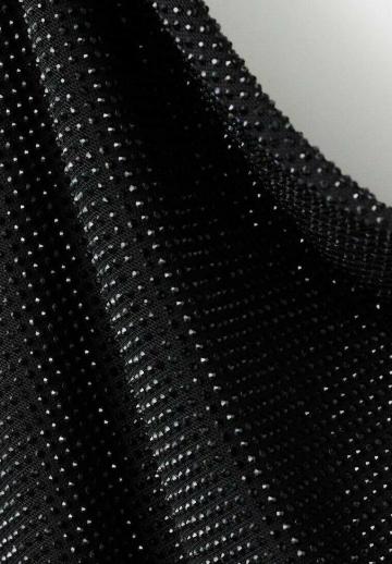 Топ на бретельках