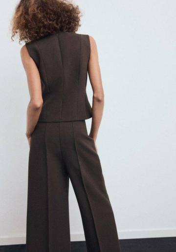 Блузка без рукавов