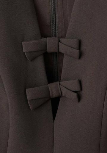 Блузка без рукавов