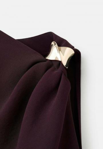 Блузка без рукавов