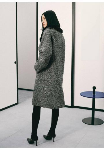 Шерстяное пальто