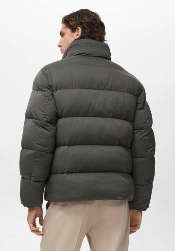 Зимняя куртка