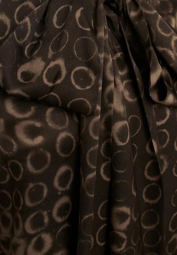 Атласная блузка