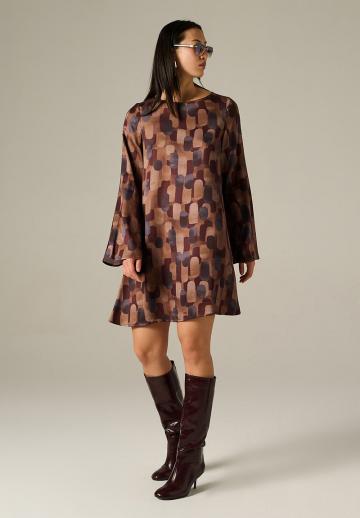 Короткое платье