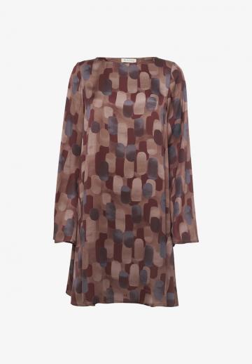 Короткое платье