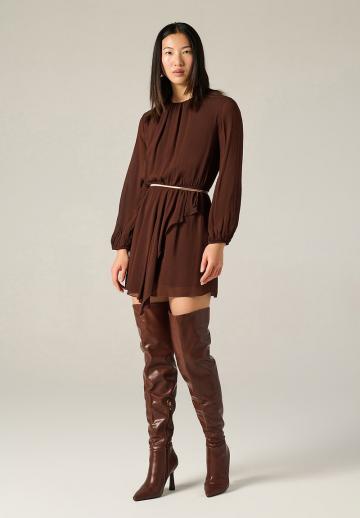 Короткое платье