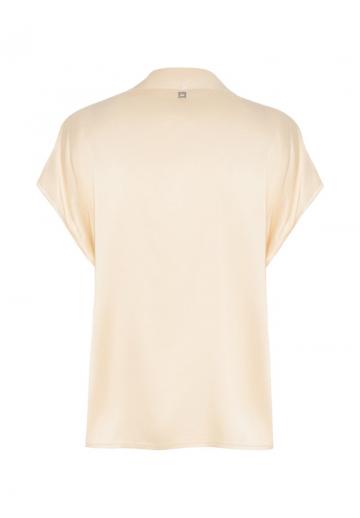 Атласная блузка